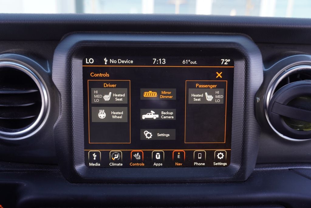 2022 Jeep Gladiator Overland