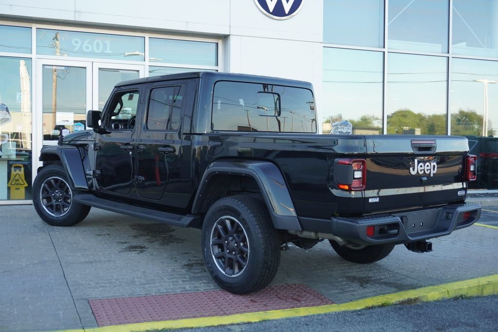 2022 Jeep Gladiator Overland