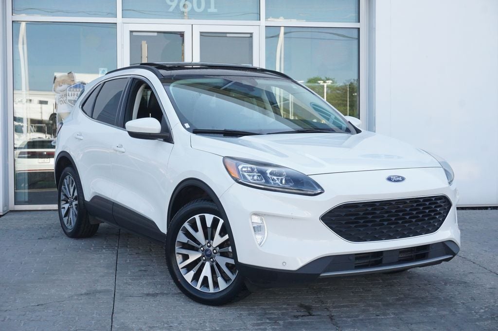 2022 Ford Escape Titanium