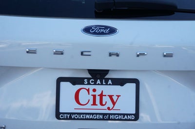 2022 Ford Escape Titanium
