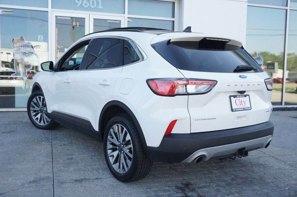2022 Ford Escape Titanium