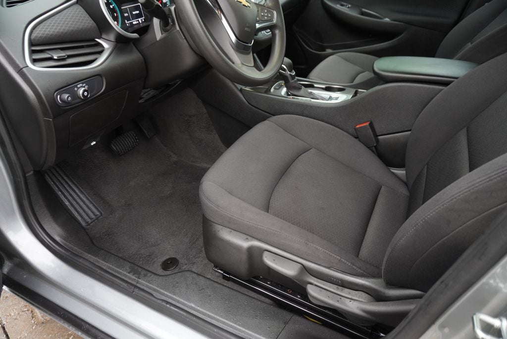 2025 Chevrolet Malibu LS 1LS