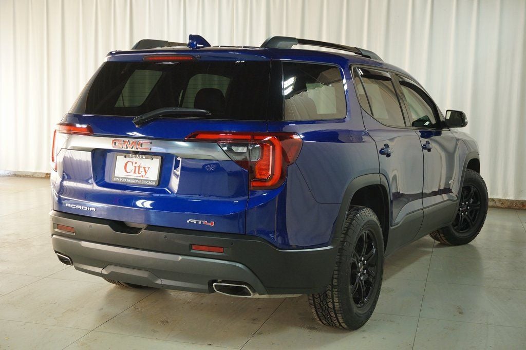 2023 GMC Acadia AT4