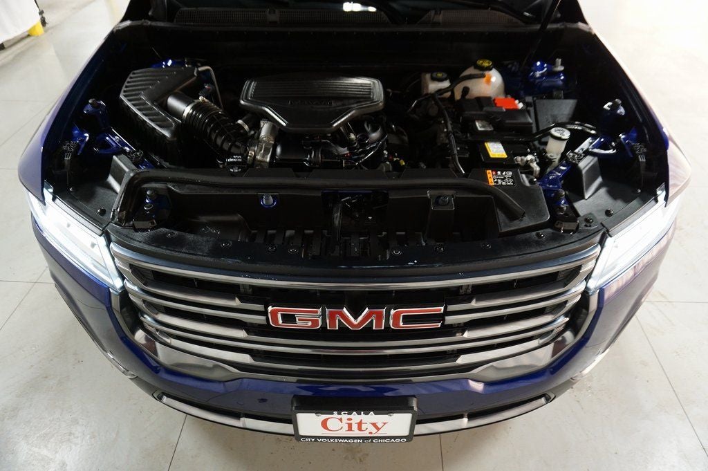 2023 GMC Acadia AT4