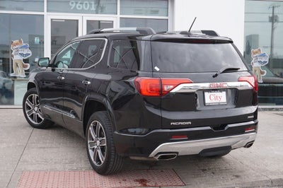 2017 GMC Acadia Denali