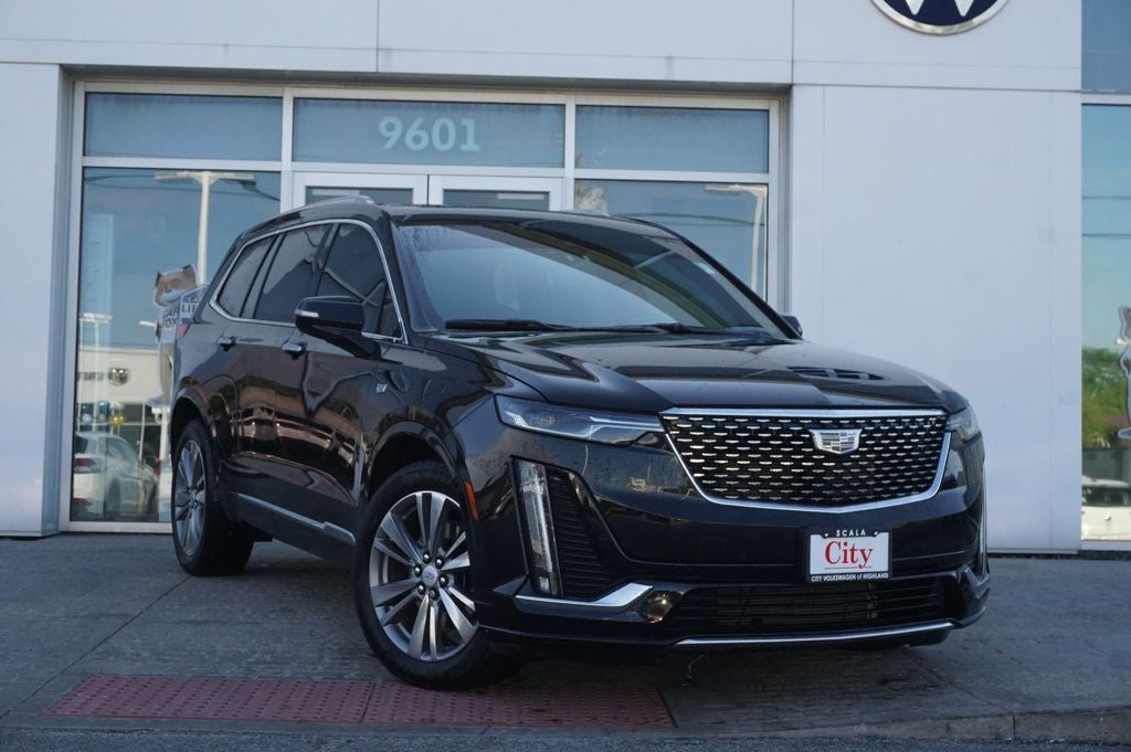 2022 Cadillac XT6 Premium Luxury