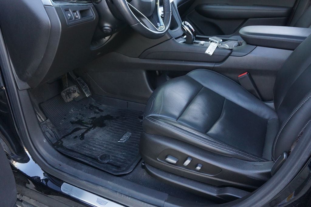 2022 Cadillac XT6 Premium Luxury