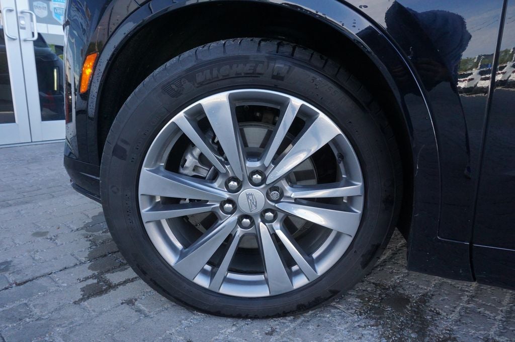 2022 Cadillac XT6 Premium Luxury