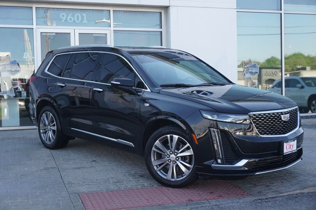 2022 Cadillac XT6 Premium Luxury