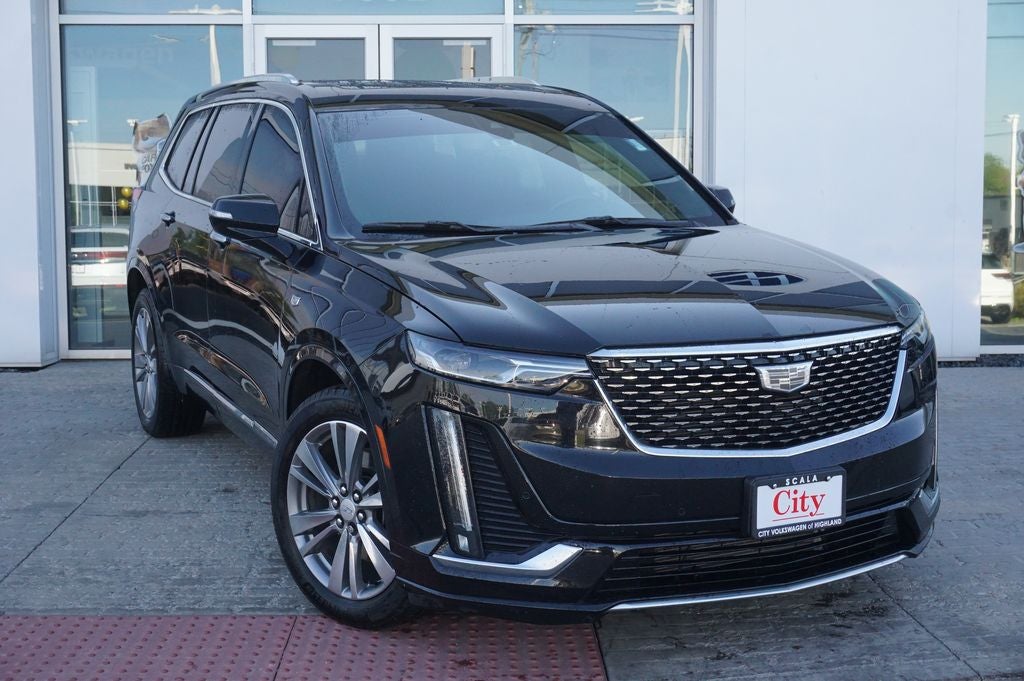 2022 Cadillac XT6 Premium Luxury