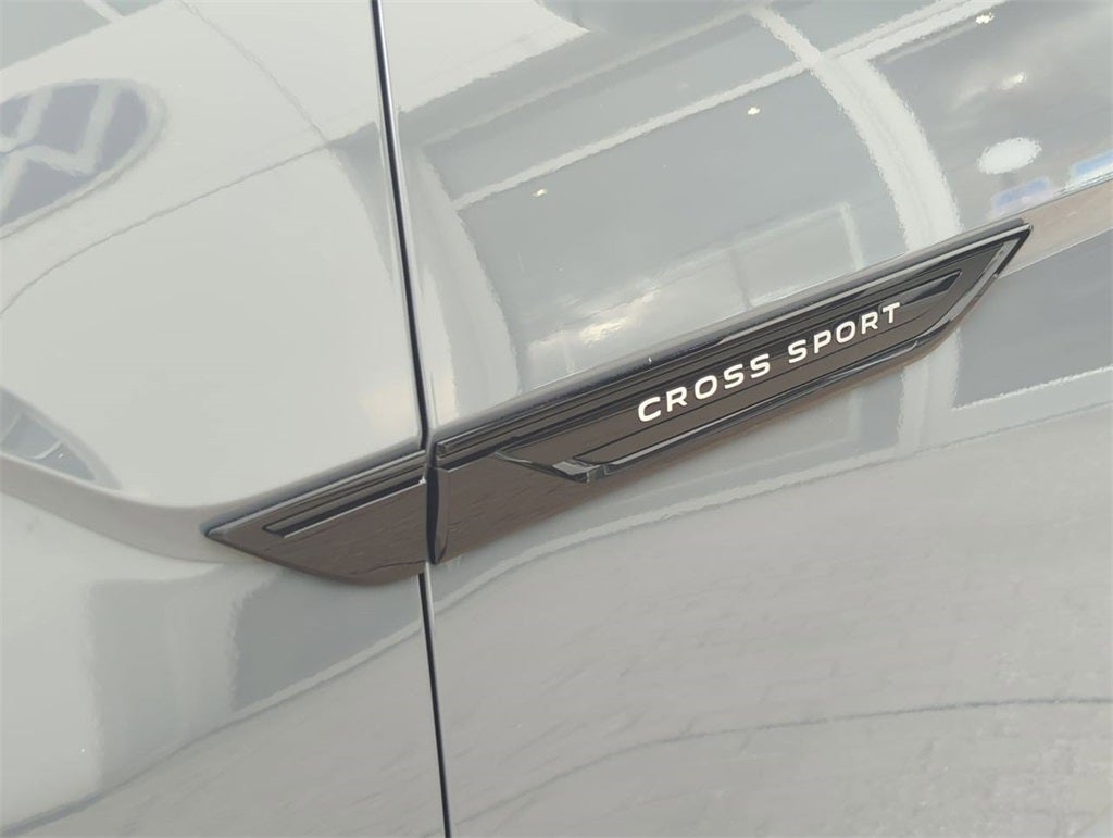 2026 Volkswagen Atlas Cross Sport 2.0T SEL R-Line Black