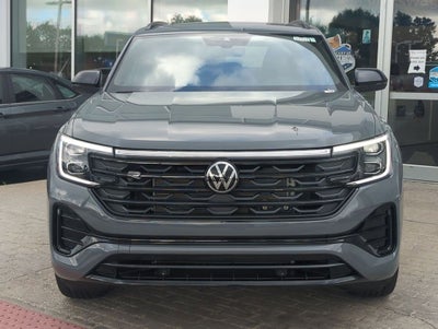 2026 Volkswagen Atlas Cross Sport 2.0T SEL R-Line Black