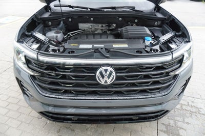 2026 Volkswagen Atlas Cross Sport 2.0T SEL R-Line Black