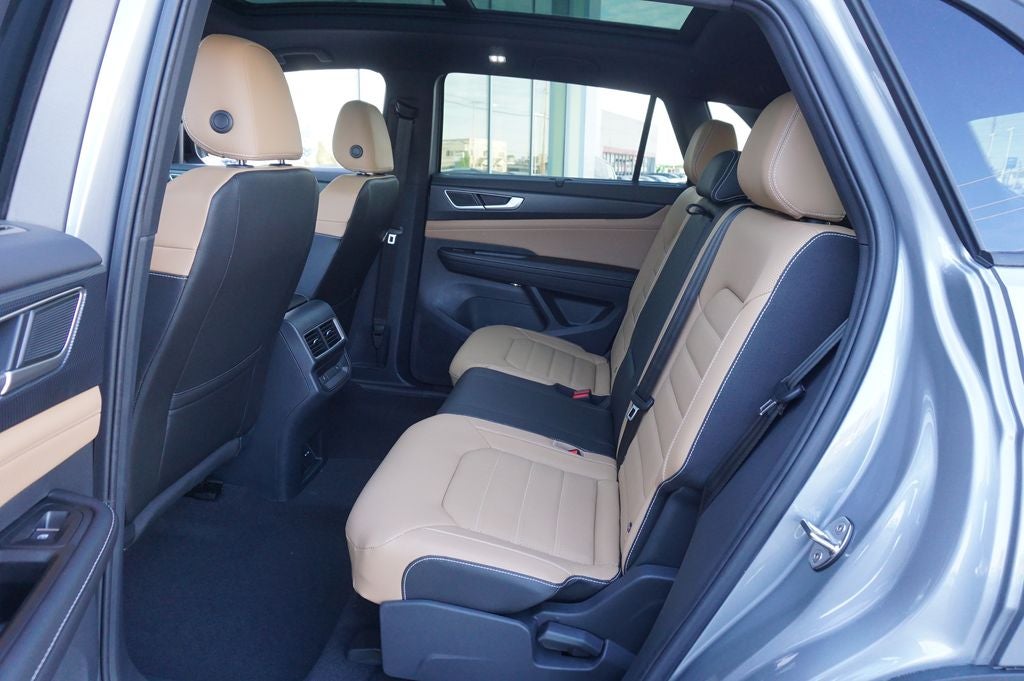 2026 Volkswagen Atlas Cross Sport 2.0T SEL R-Line Black