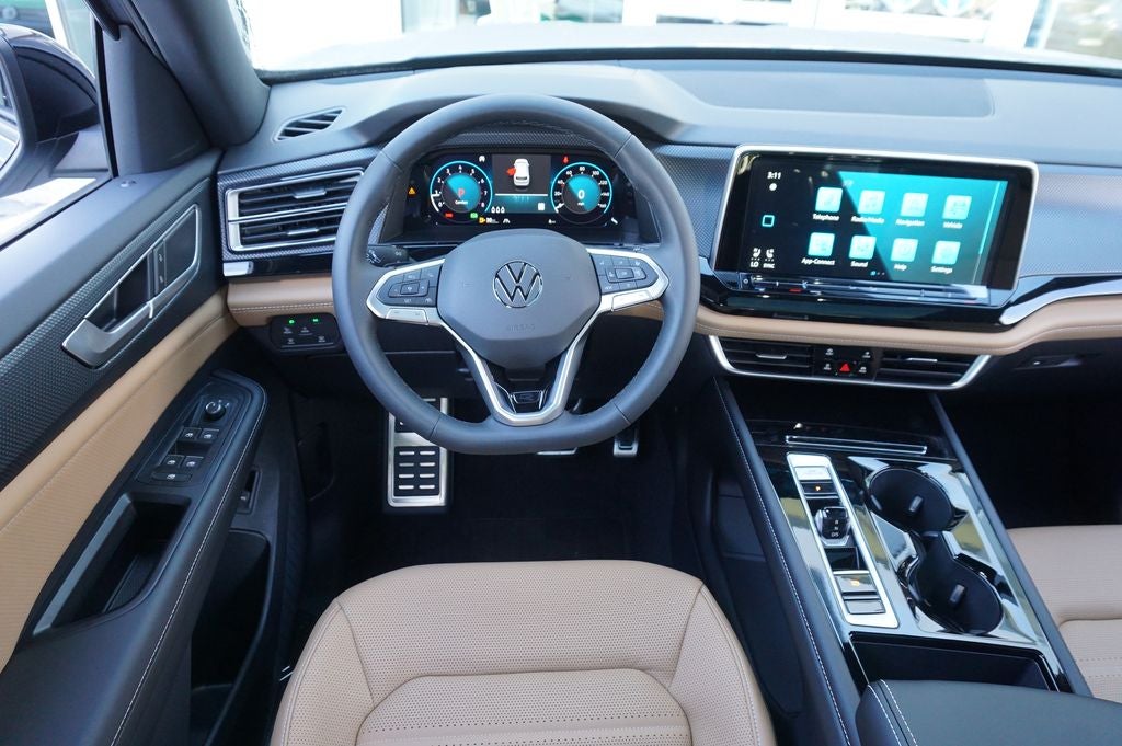 2026 Volkswagen Atlas Cross Sport 2.0T SEL R-Line Black