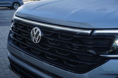 2026 Volkswagen Atlas Cross Sport 2.0T SEL R-Line Black