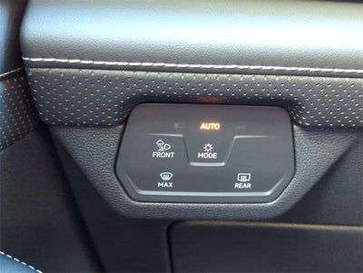 2026 Volkswagen Atlas Cross Sport 2.0T SEL R-Line Black