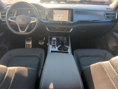 2026 Volkswagen Atlas Cross Sport 2.0T SEL R-Line Black