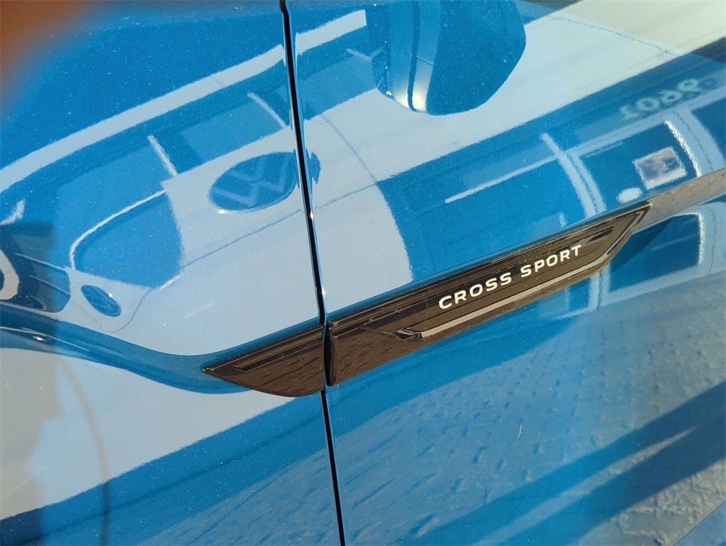 2026 Volkswagen Atlas Cross Sport 2.0T SEL R-Line Black