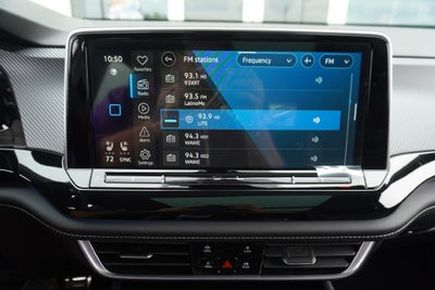 2026 Volkswagen Atlas Cross Sport SEL R-Line Black