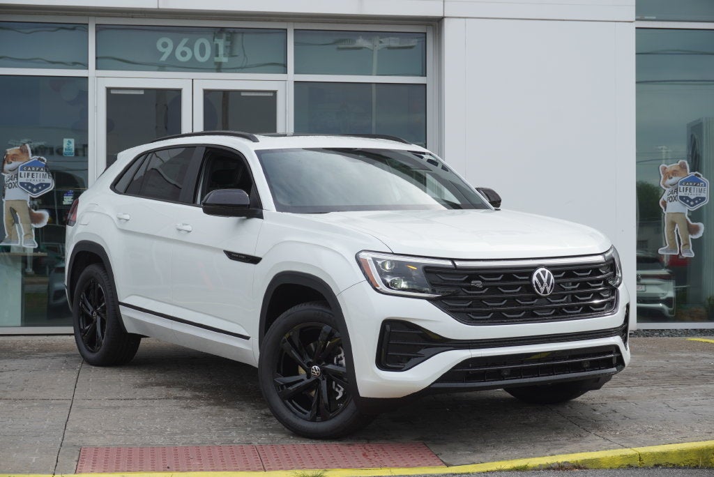 2026 Volkswagen Atlas Cross Sport SEL R-Line Black