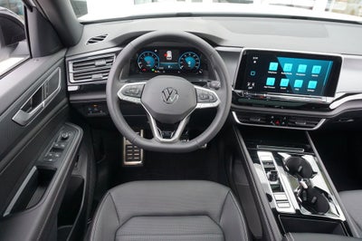 2026 Volkswagen Atlas Cross Sport 2.0T SEL R-Line Black