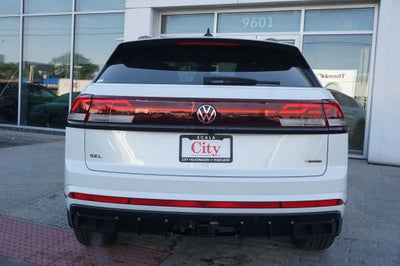 2026 Volkswagen Atlas Cross Sport 2.0T SEL R-Line Black