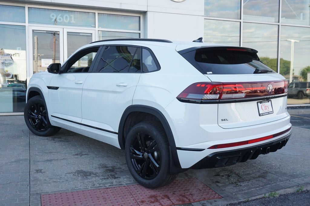 2026 Volkswagen Atlas Cross Sport 2.0T SEL R-Line Black