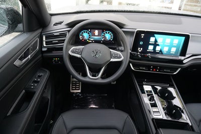 2026 Volkswagen Atlas Cross Sport 2.0T SEL R-Line Black