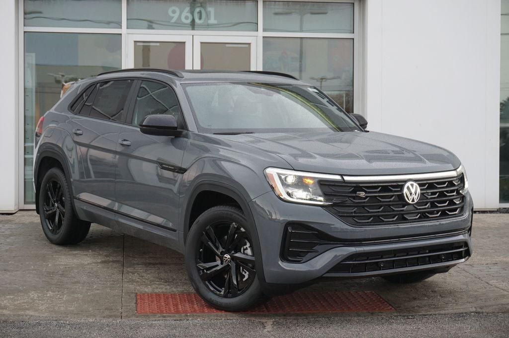 2026 Volkswagen Atlas Cross Sport 2.0T SEL R-Line Black
