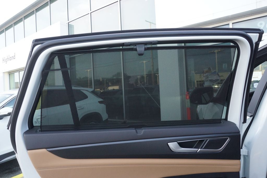 2026 Volkswagen Atlas Cross Sport 2.0T SEL R-Line Black