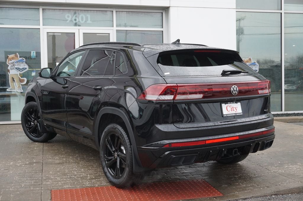 2026 Volkswagen Atlas Cross Sport 2.0T SEL R-Line Black