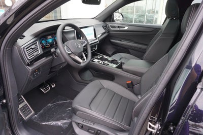 2026 Volkswagen Atlas Cross Sport 2.0T SEL R-Line Black
