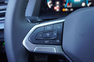 2026 Volkswagen Atlas Cross Sport SEL R-Line Black