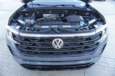 2026 Volkswagen Atlas Cross Sport SEL R-Line Black