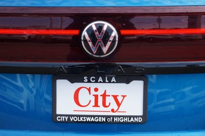 2025 Volkswagen Atlas Cross Sport 2.0T SEL R-Line Black