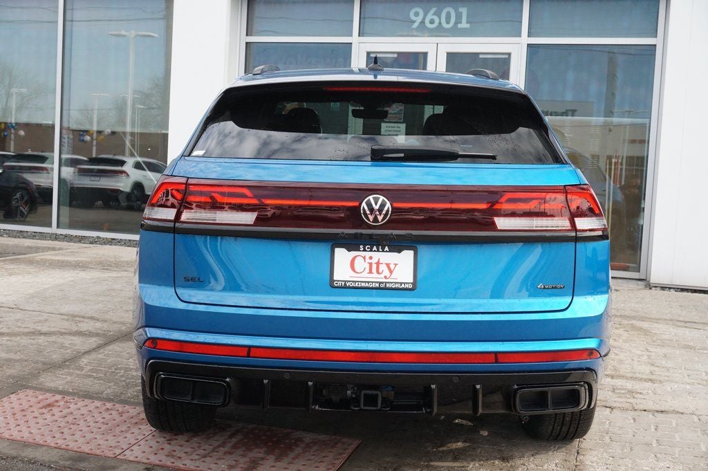 2025 Volkswagen Atlas Cross Sport 2.0T SEL R-Line Black