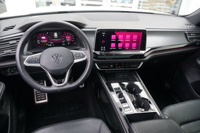 2024 Volkswagen Atlas Cross Sport 2.0T SEL R-Line