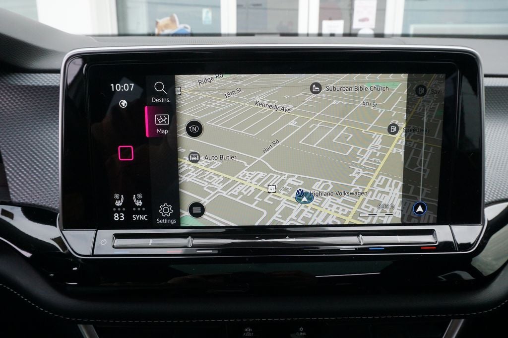 2024 Volkswagen Atlas Cross Sport 2.0T SEL R-Line