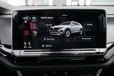 2024 Volkswagen Atlas Cross Sport 2.0T SEL R-Line