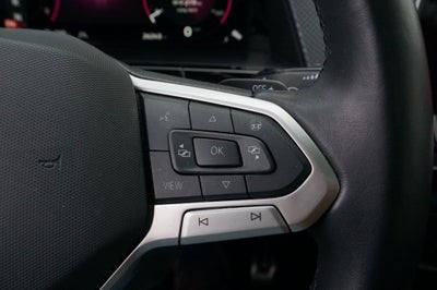 2024 Volkswagen Atlas Cross Sport 2.0T SEL R-Line