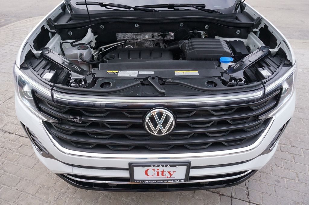 2024 Volkswagen Atlas Cross Sport 2.0T SEL R-Line