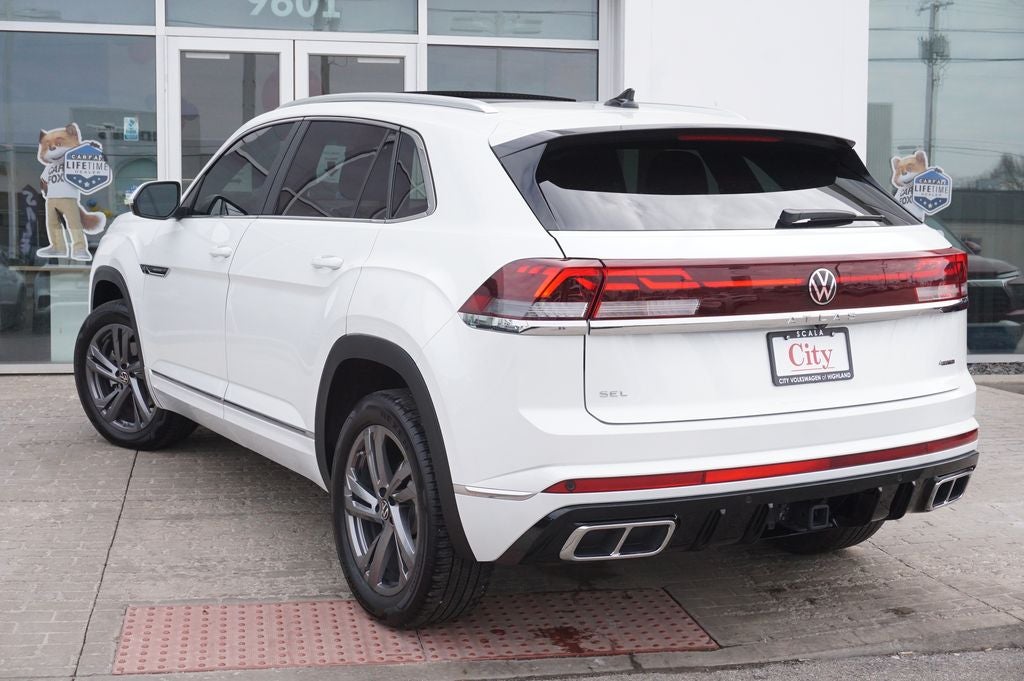 2024 Volkswagen Atlas Cross Sport 2.0T SEL R-Line