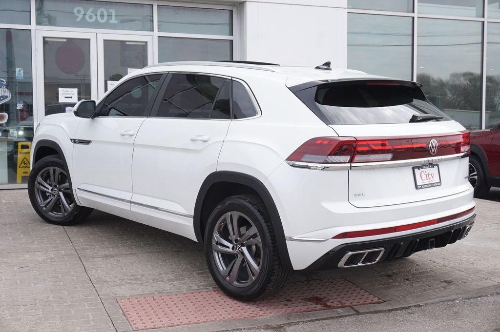 2024 Volkswagen Atlas Cross Sport 2.0T SEL R-Line