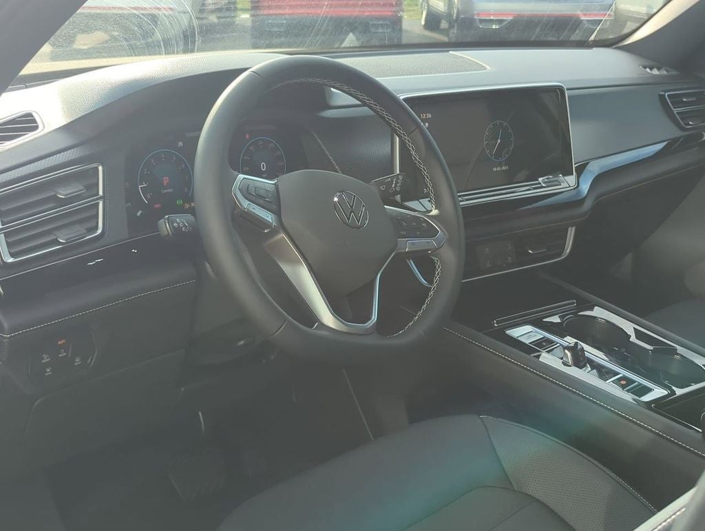 2026 Volkswagen Atlas Cross Sport 2.0T SEL