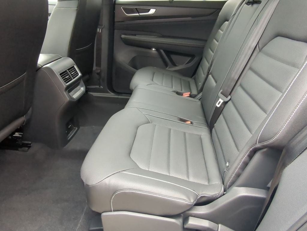 2026 Volkswagen Atlas Cross Sport 2.0T SEL