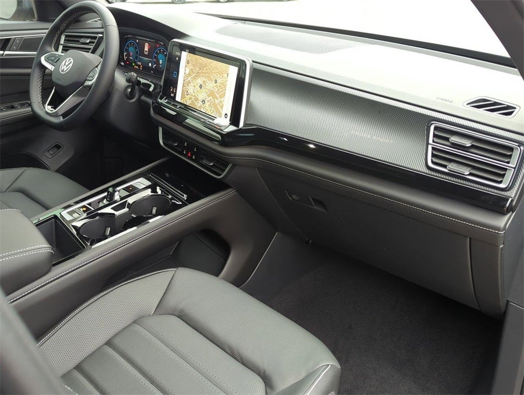 2026 Volkswagen Atlas Cross Sport 2.0T SEL