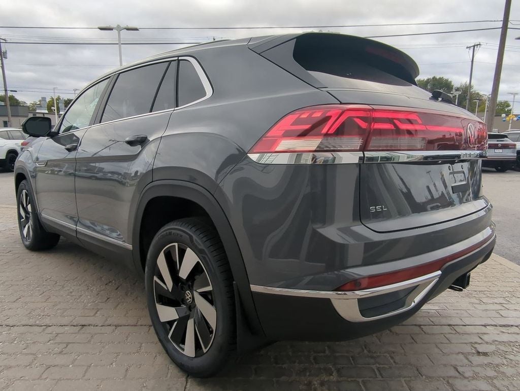 2026 Volkswagen Atlas Cross Sport 2.0T SEL