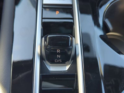 2026 Volkswagen Atlas Cross Sport 2.0T SEL