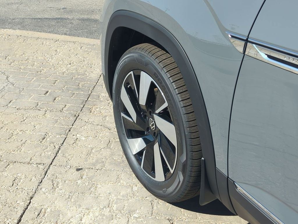 2026 Volkswagen Atlas Cross Sport 2.0T SEL